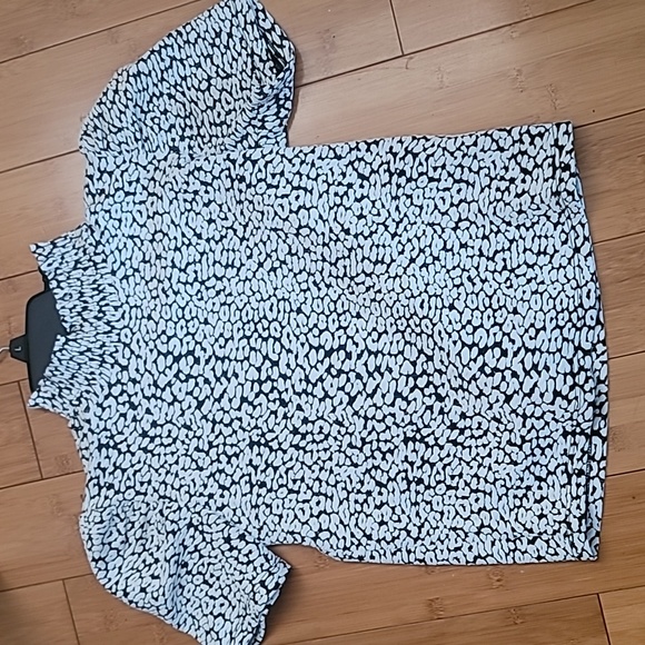 Zara High Neck short Sleeve Crop Top Size S - Picture 9 of 9